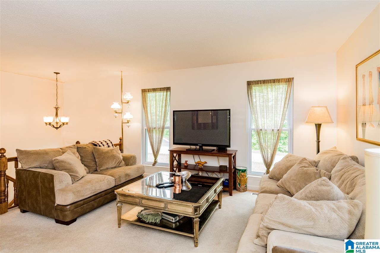 2372 Farley Road Birmingham, AL 35226 - Photo 4 of 34