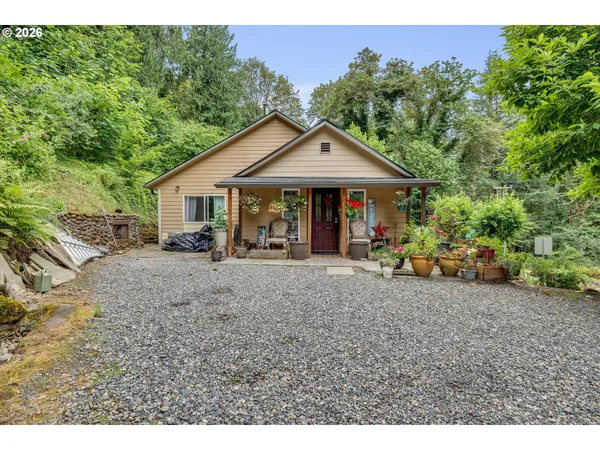 $480,000 | 17575 Southeast Ten Eyck Road, Sandy, OR 97055
