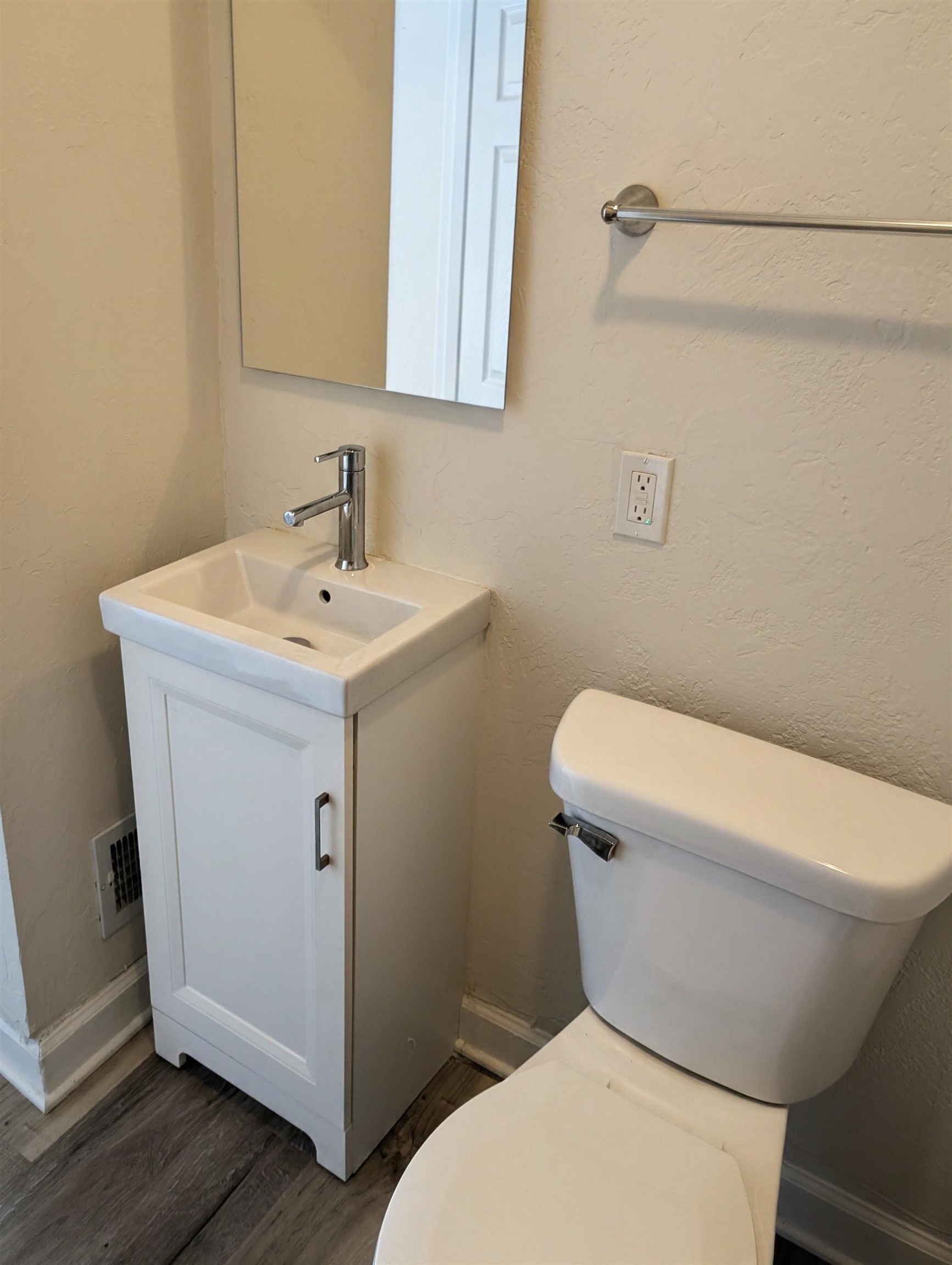 1718 East John Street Appleton, WI 54915 - Photo 21 of 50 Gallery Image 21