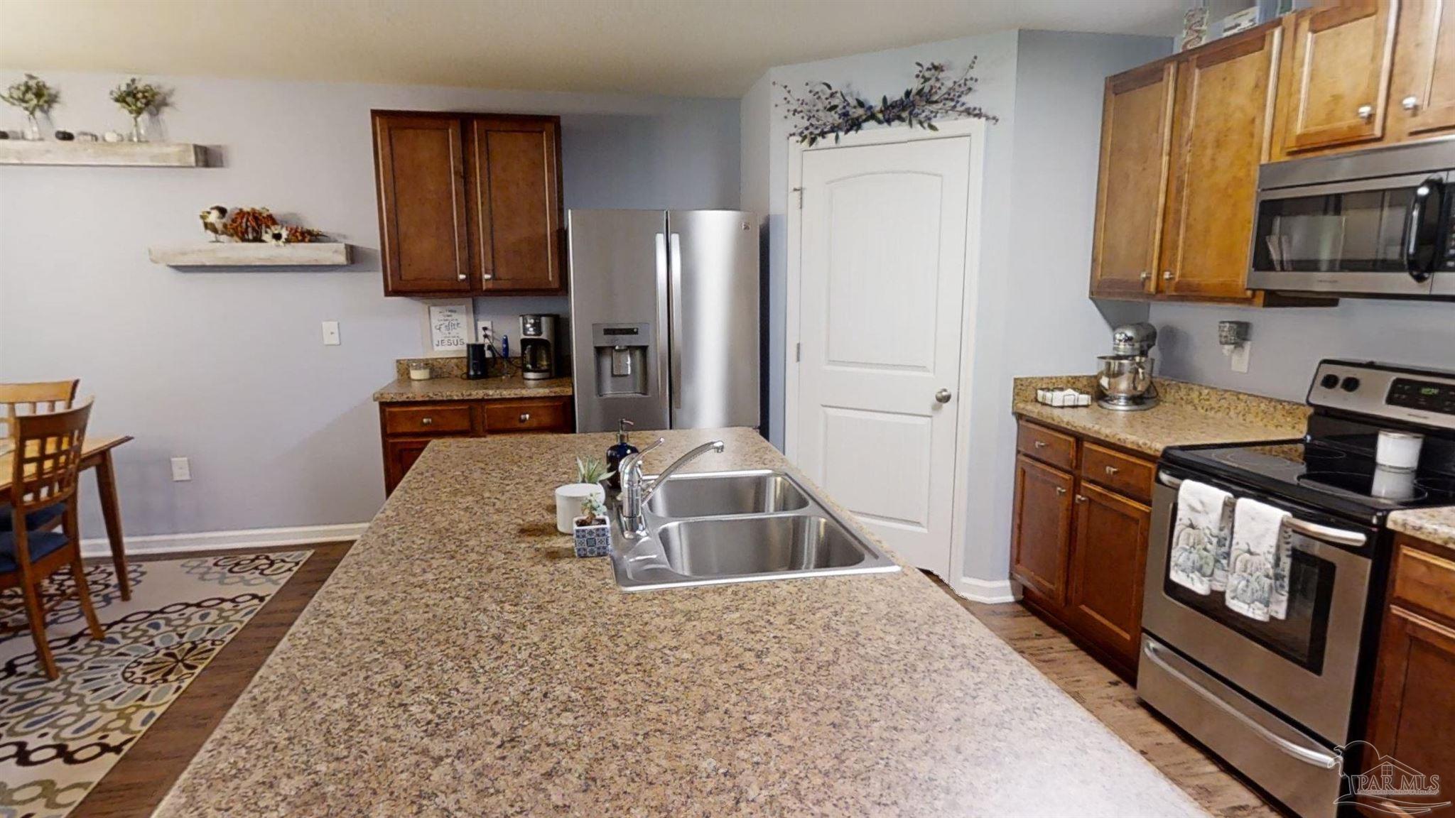 4735 Apple Field Way Pace, FL 32571 - Photo 8 of 40