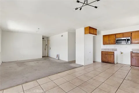 $215,000 | 15105 Condor Road, Victorville, CA 92394