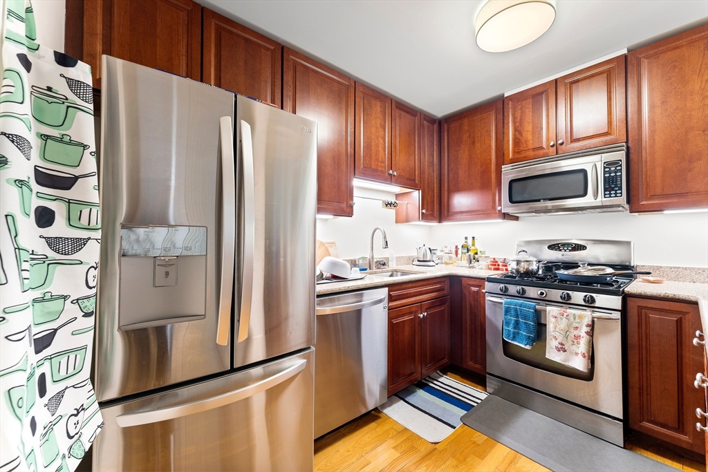 318 Rindge Avenue, Unit 411 Cambridge, MA 02140 - Photo 9 of 25