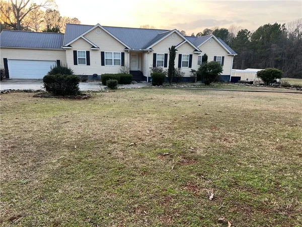 $544,900 | 521 Calhoun Shores Parkway, Calhoun Falls, SC 29628