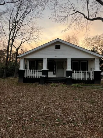 $499,900 | 521 Calhoun Shores Parkway, Calhoun Falls, SC 29628