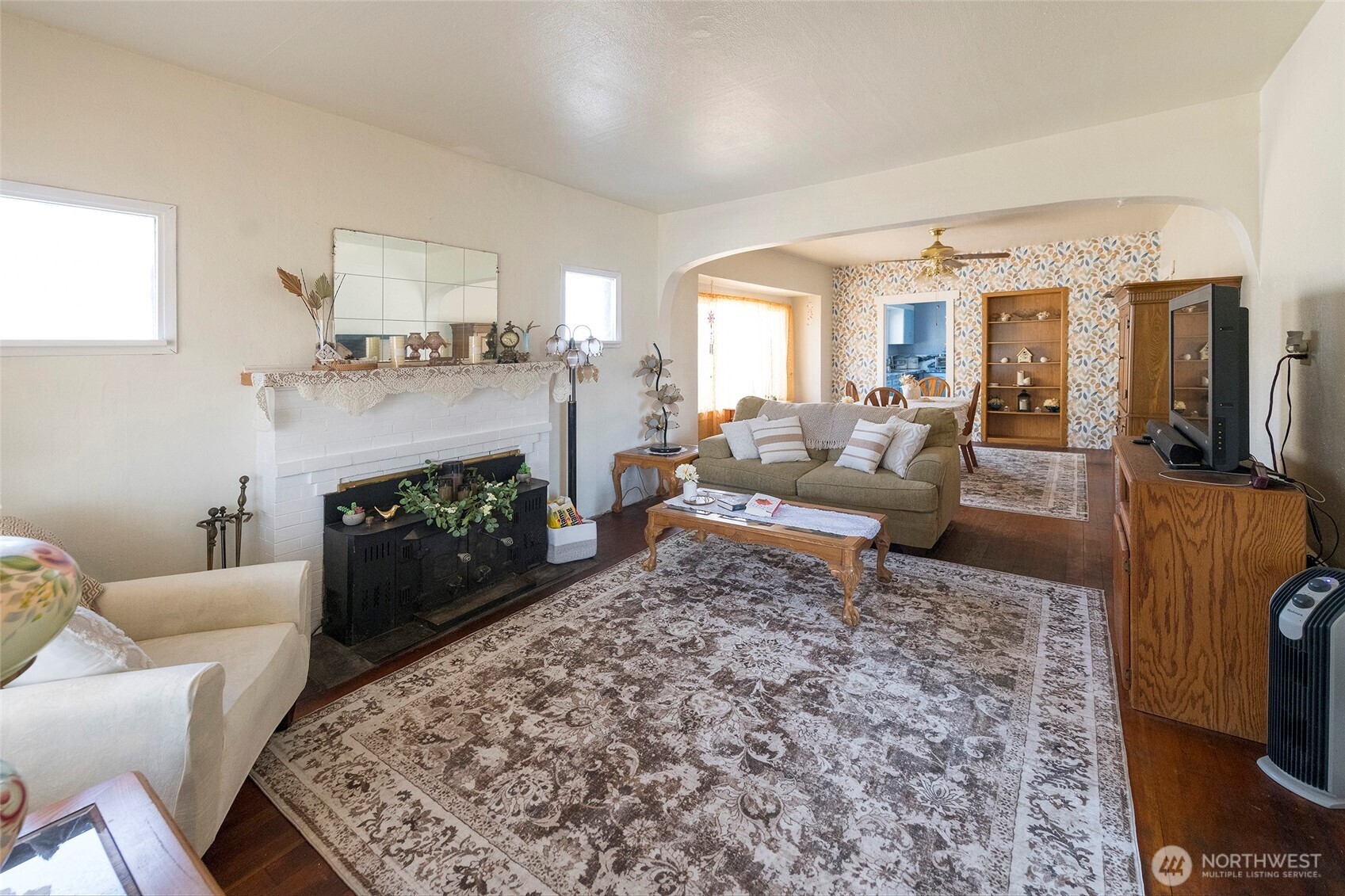 1111 Maple Street Everett, WA 98201 - Photo 5 of 27