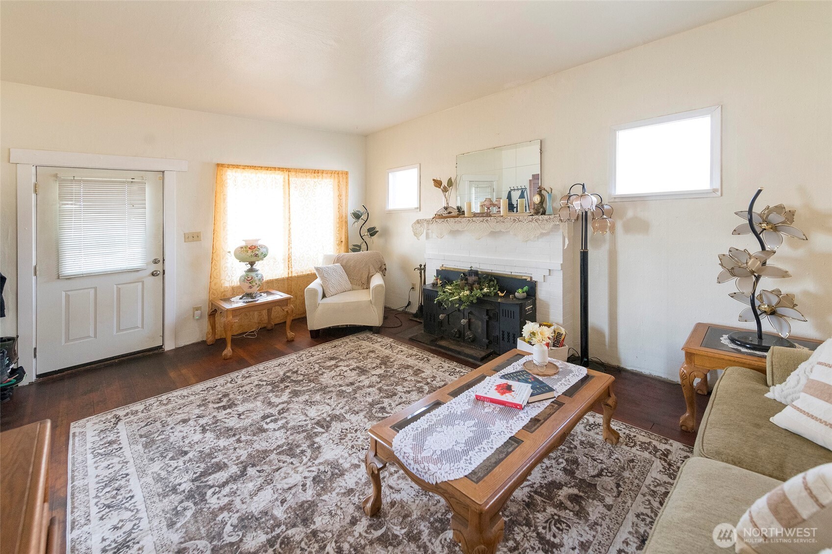 1111 Maple Street Everett, WA 98201 - Photo 7 of 27