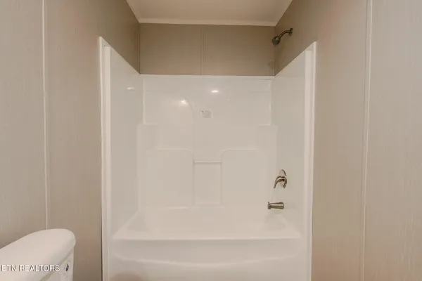 $385,000 | 271 Charlie Newberry Road, Lancing, TN 37770