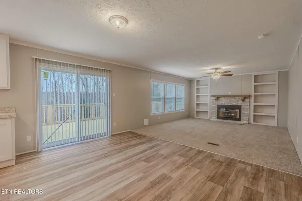 $385,000 | 271 Charlie Newberry Road, Lancing, TN 37770