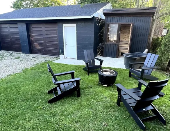 $394,500 | 614 Magnolia Street, Three Oaks, MI 49128