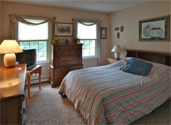7 Pine Street Upton, MA 01568 - Photo 16 of 30 Gallery Image 16