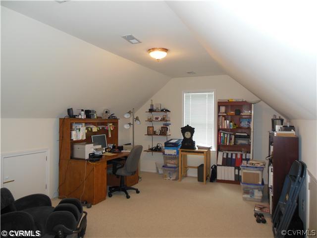 811 Club Ridge Terrace Chester, VA 23836 - Photo 14 of 21 a view of a workspace with furniture