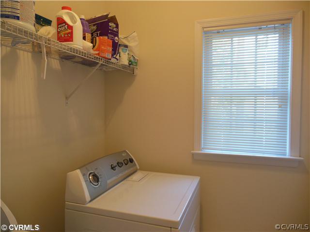 811 Club Ridge Terrace Chester, VA 23836 - Photo 16 of 21 a utility room with dryer and washer