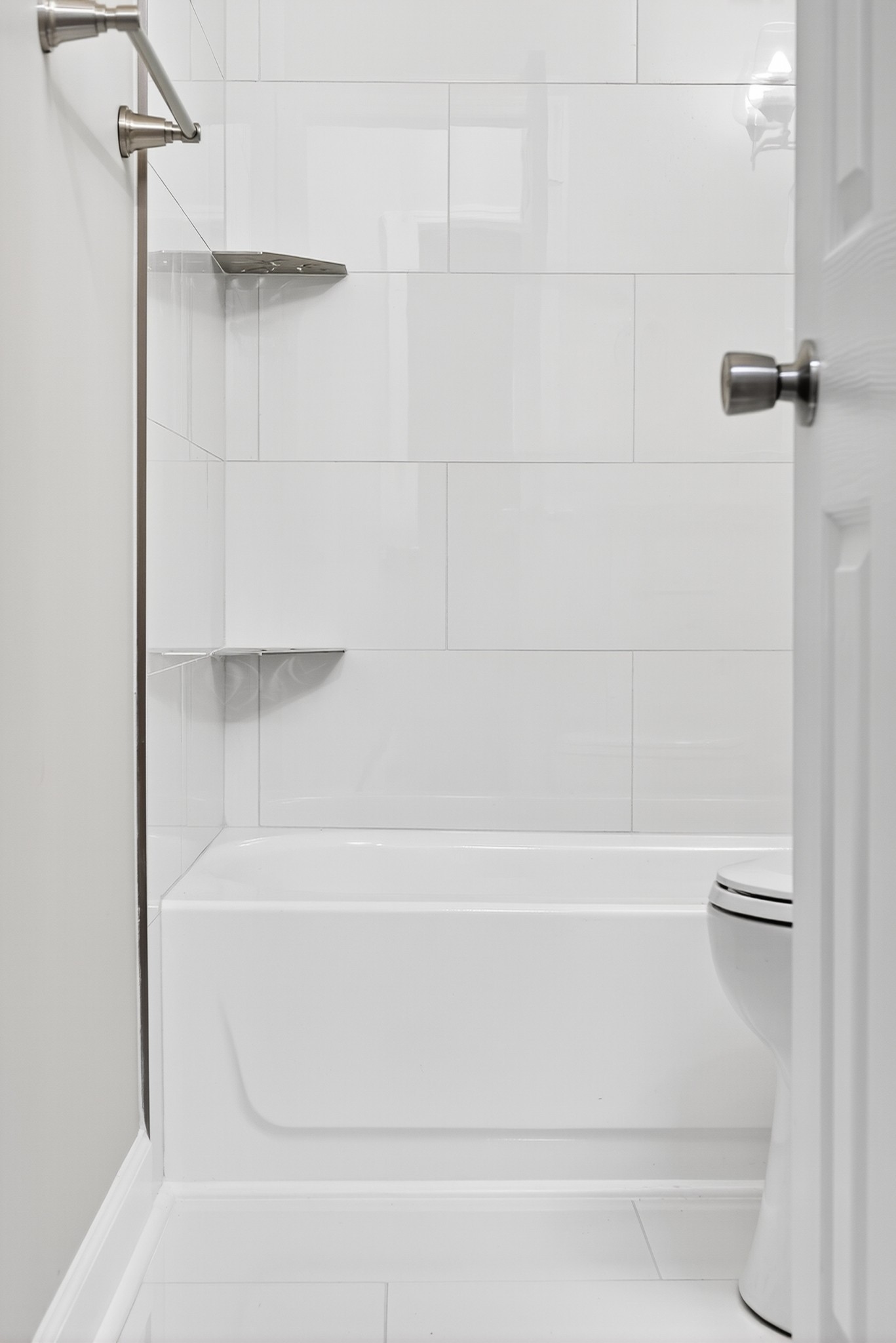 4675 Wills Road Cross Plains, TN 37049 - Photo 42 of 69 a bathroom with a bathtub