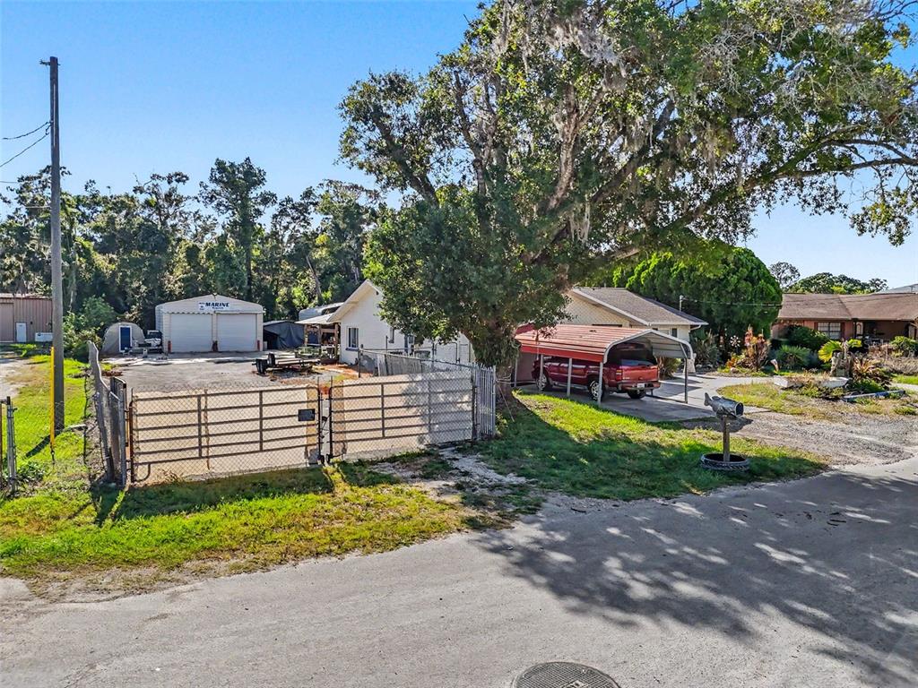 7813 Leo Kidd Avenue Port Richey, FL 34668 - Photo 40 of 95