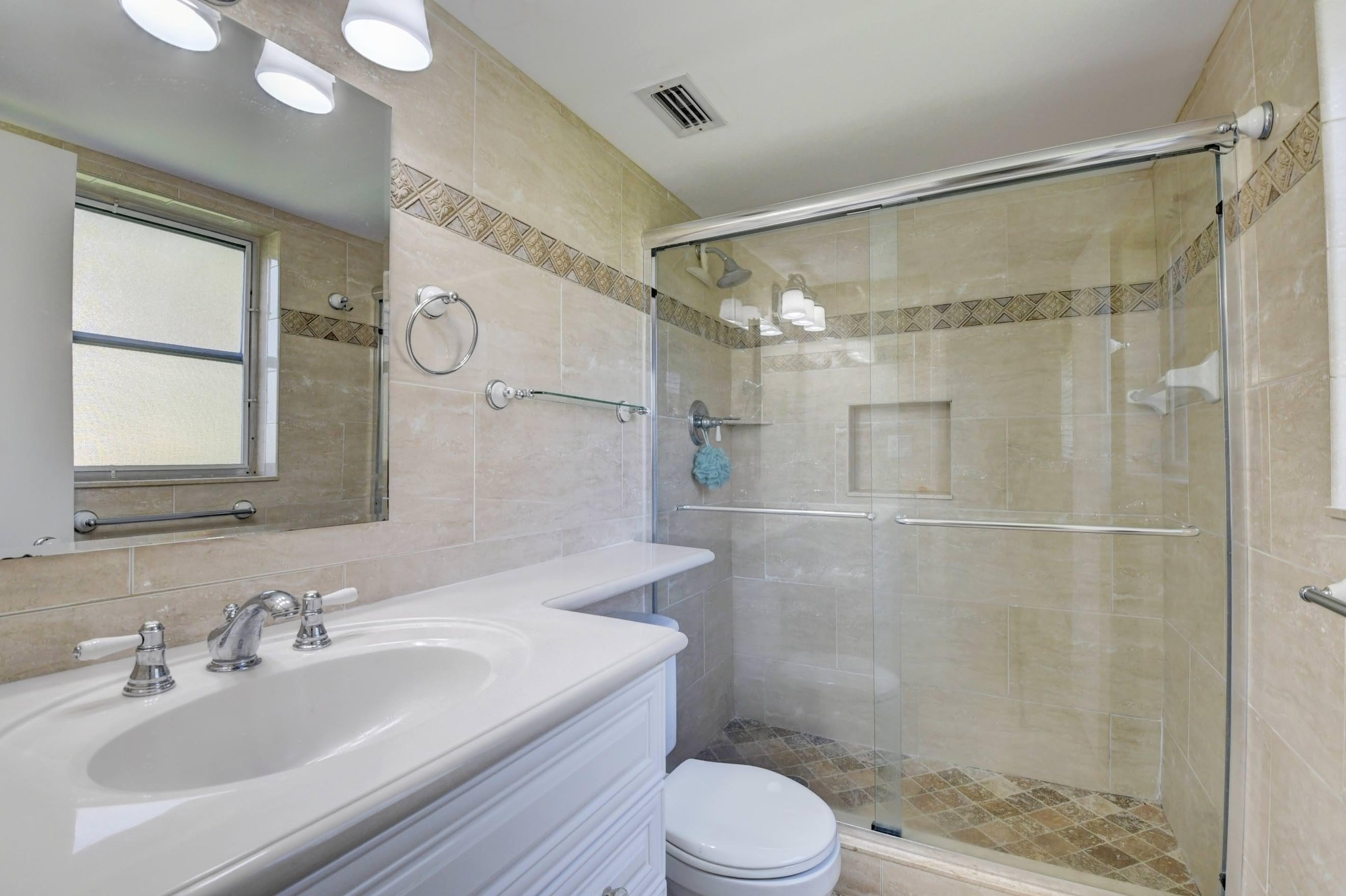 33 Abbey Lane, Unit 101 Delray Beach, FL 33446 - Photo 12 of 52 16_dsc_7096_097_098_099_100