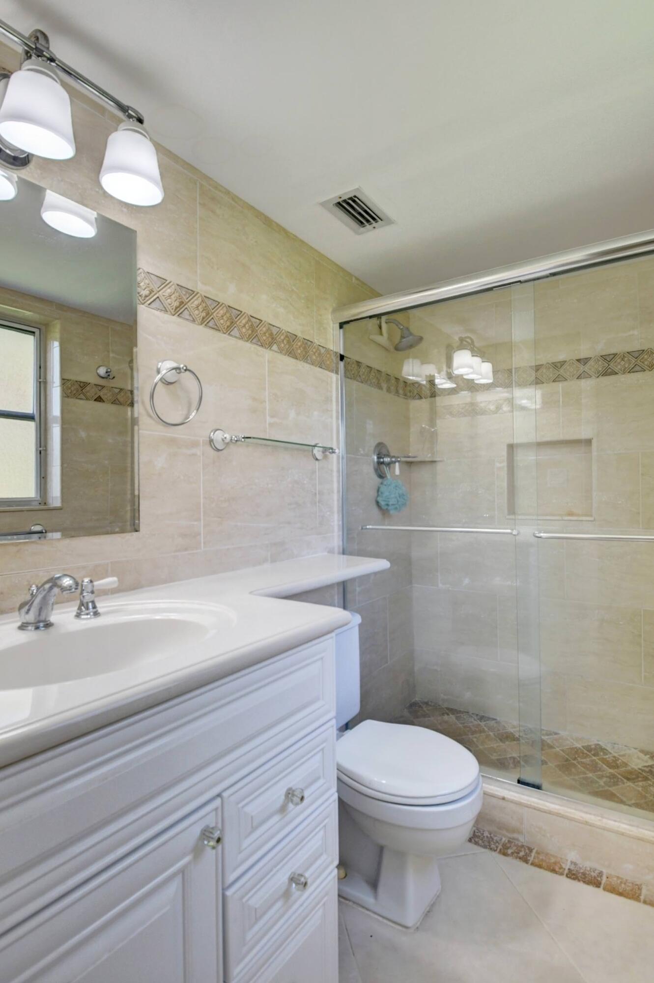 33 Abbey Lane, Unit 101 Delray Beach, FL 33446 - Photo 13 of 52 17_dsc_7106_07_08_09_10