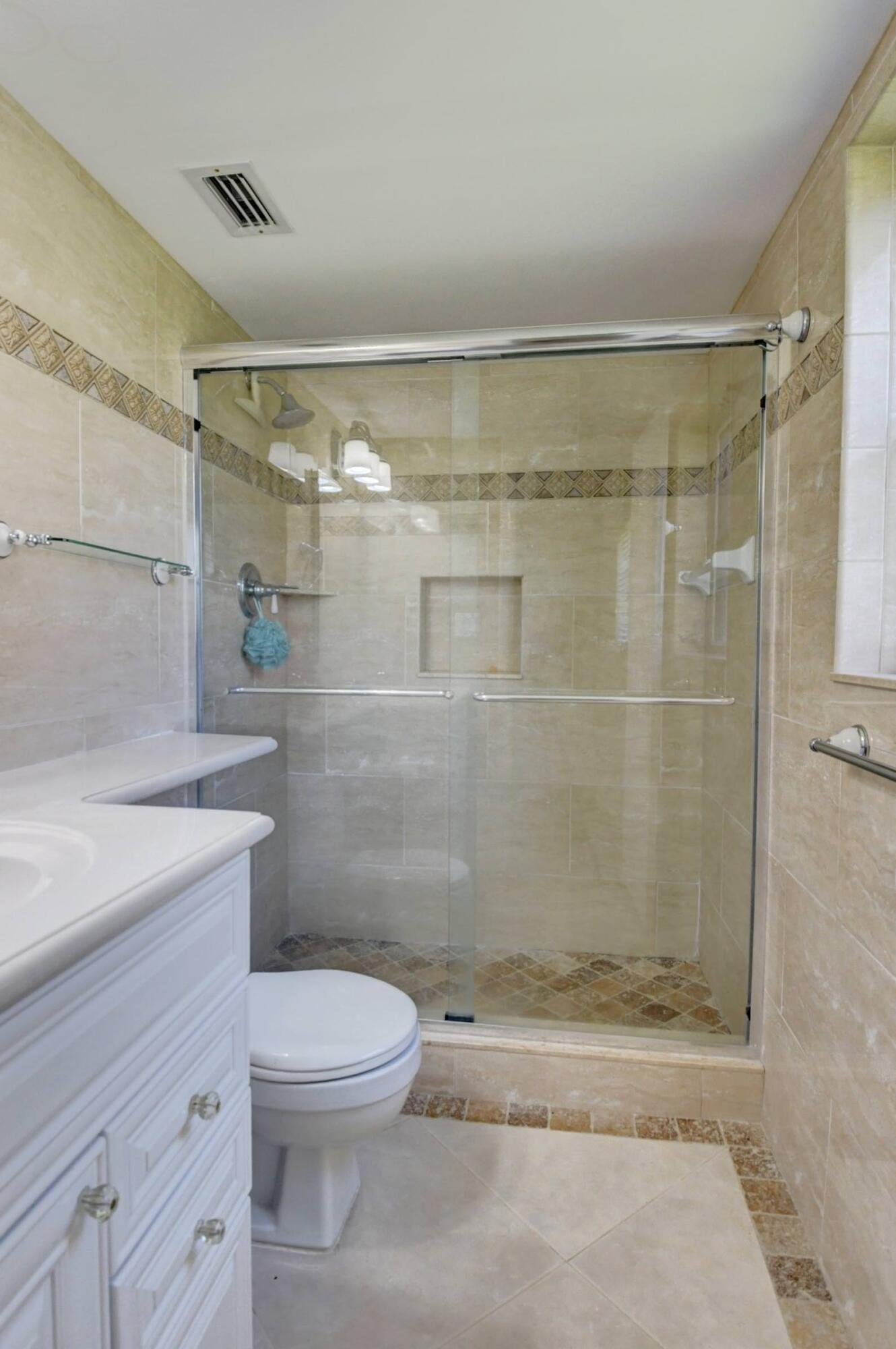 33 Abbey Lane, Unit 101 Delray Beach, FL 33446 - Photo 14 of 52 18_dsc_7111_2_3_4_5
