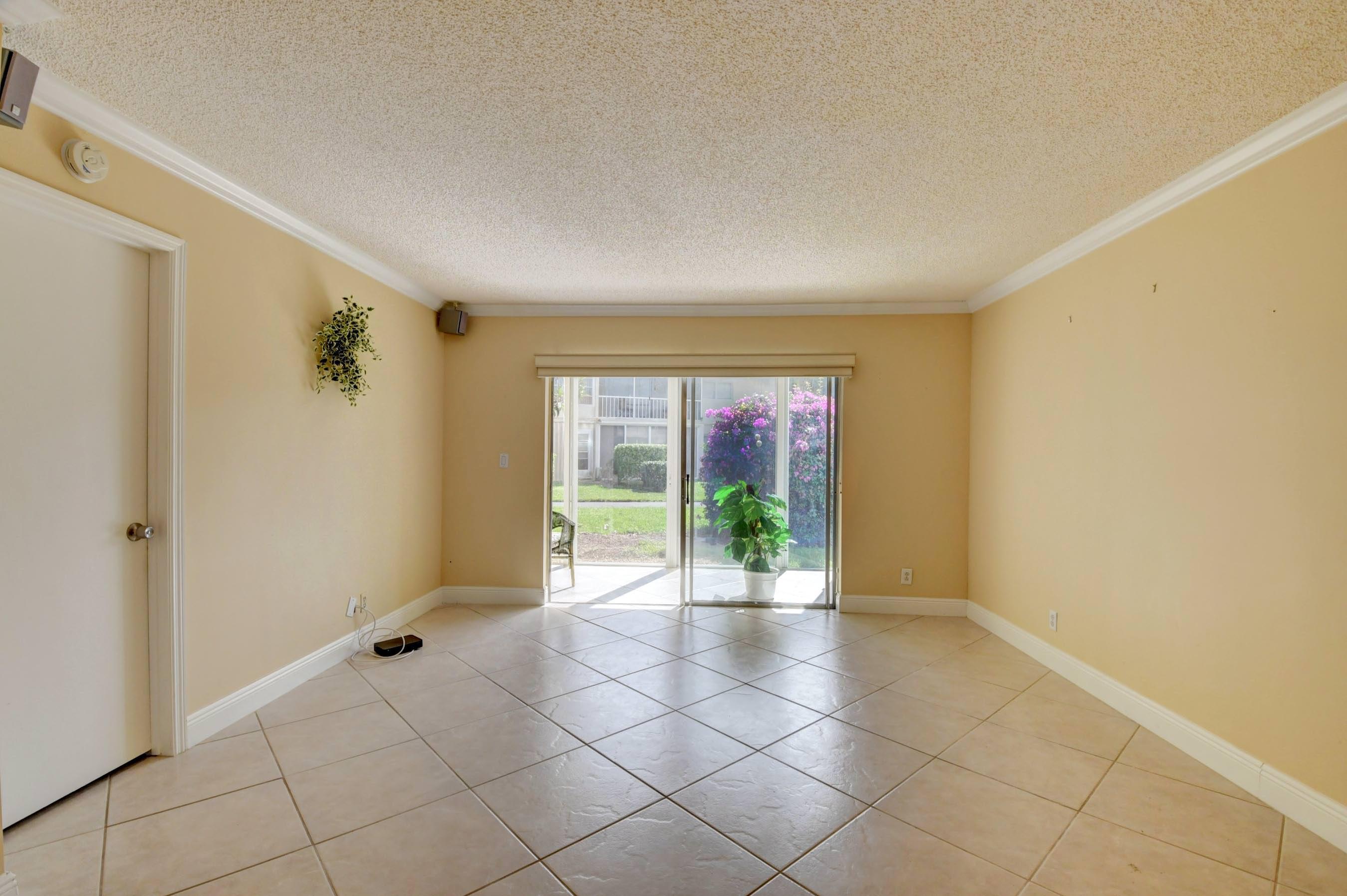 33 Abbey Lane, Unit 101 Delray Beach, FL 33446 - Photo 17 of 52 21_dsc_7126_27_28_29_30
