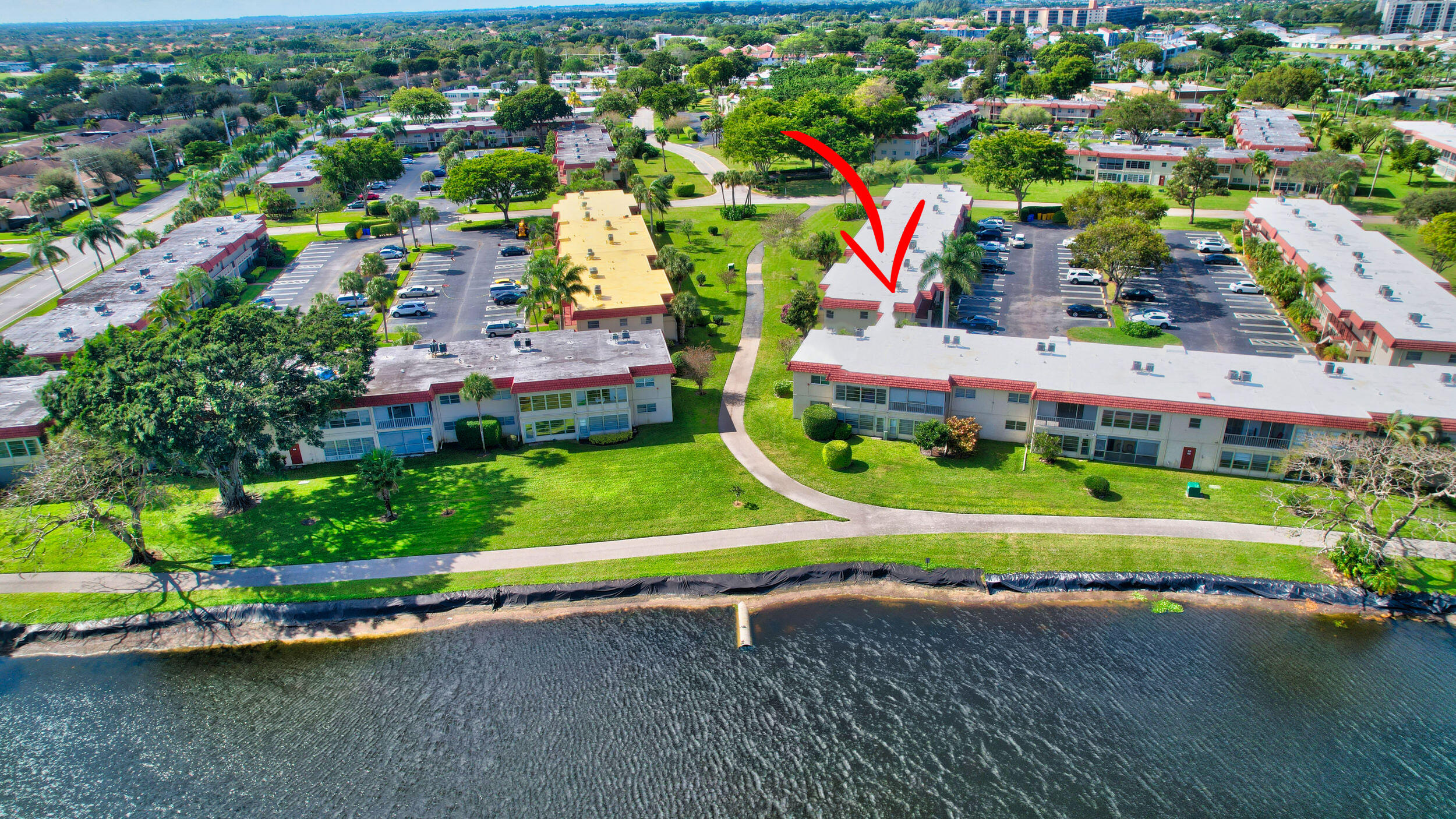 33 Abbey Lane, Unit 101 Delray Beach, FL 33446 - Photo 2 of 52 32_dji_0582_3_4_5_6
