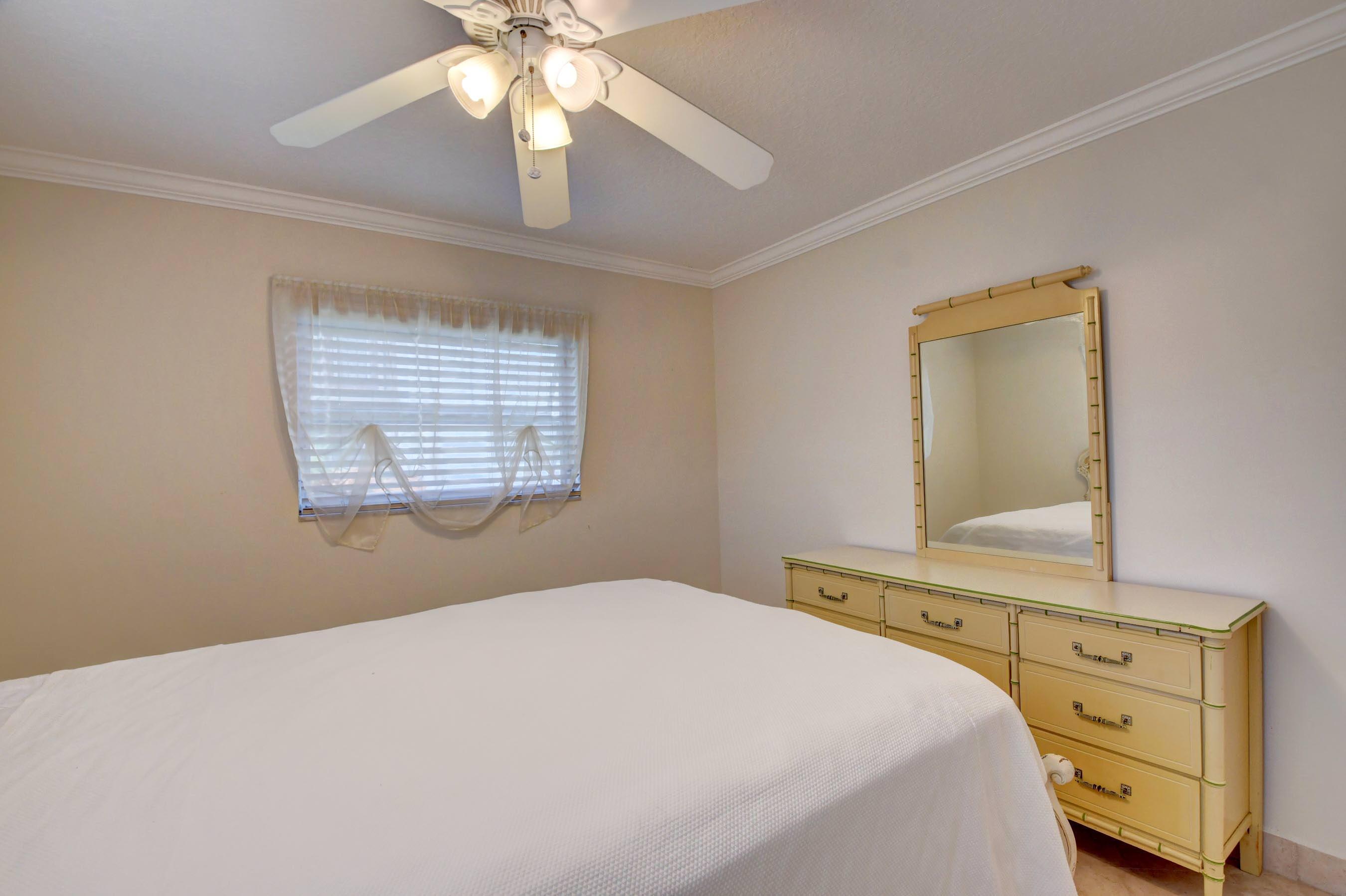 33 Abbey Lane, Unit 101 Delray Beach, FL 33446 - Photo 26 of 52 05_dsc_7026_27_28_29_30