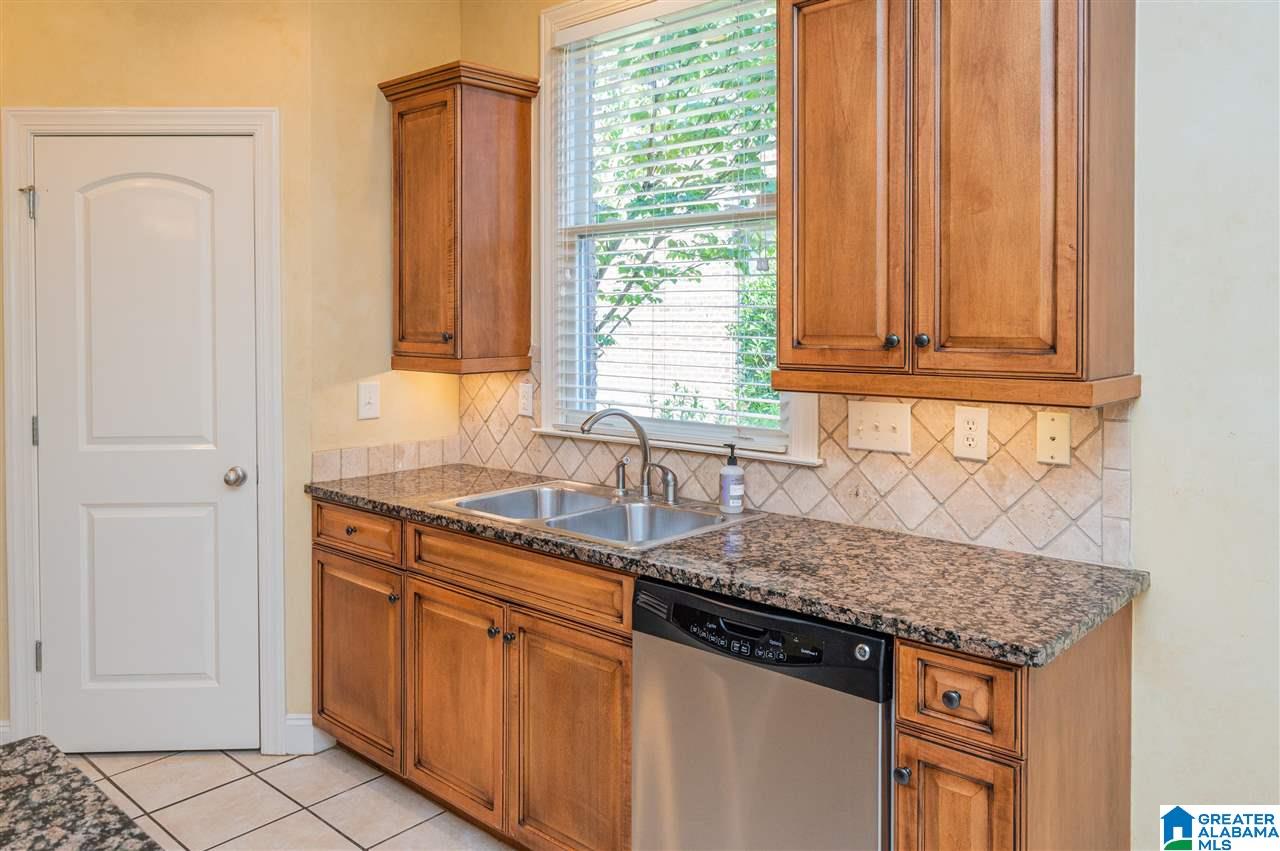 3066 Arbor Bend Hoover, AL 35244 - Photo 16 of 50
