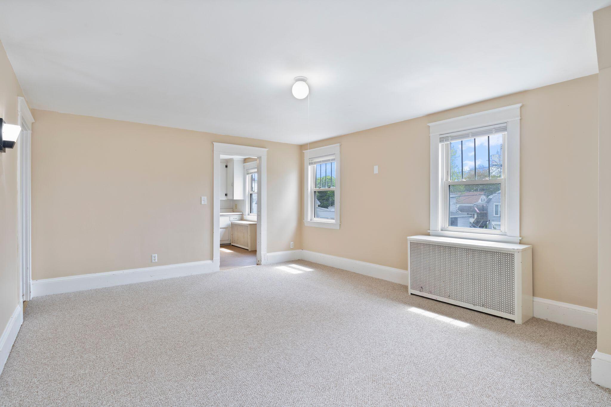 19 Harding Street Biddeford, ME 04005 - Photo 24 of 32 19_Harding_St_25