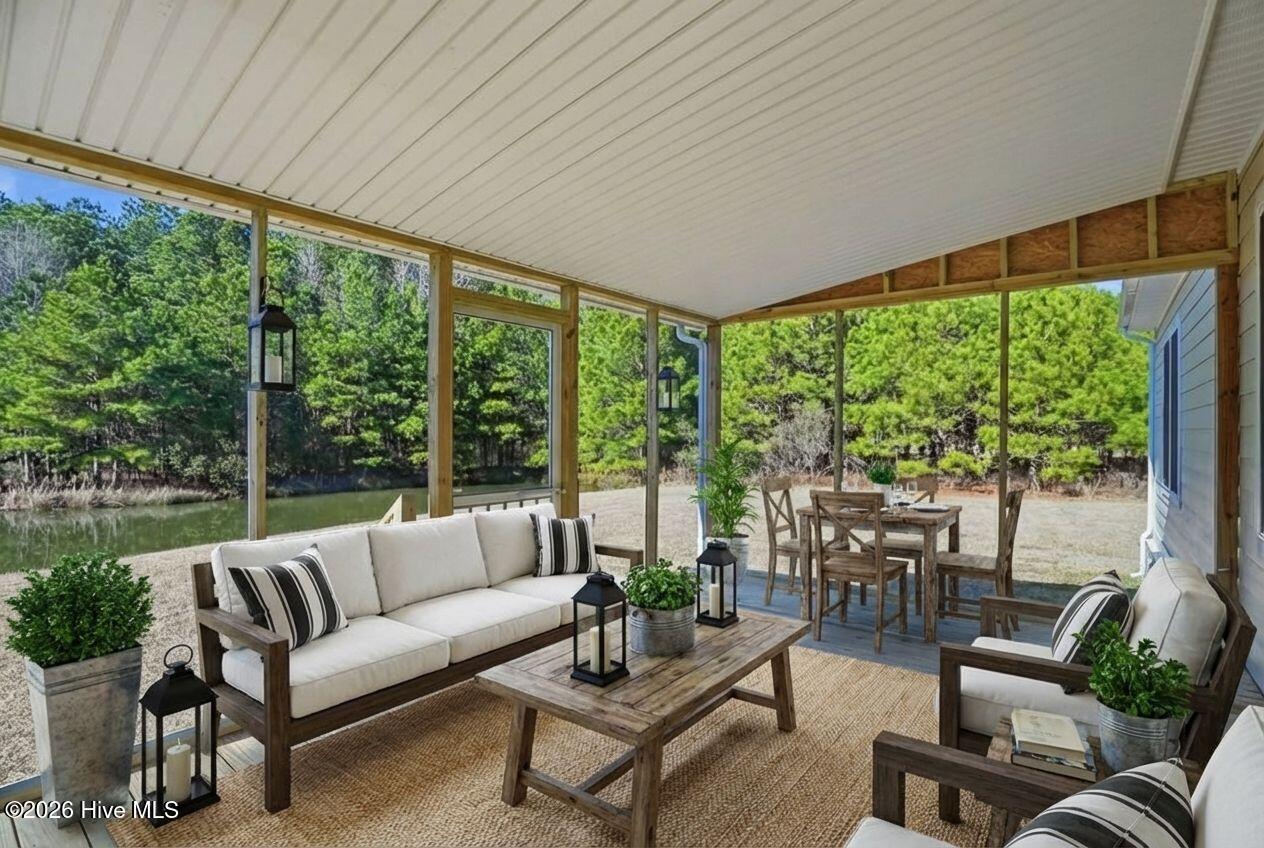321 Riversound Drive Edenton, NC 27932 - Photo 9 of 69 321 - Virtual Stage screened porch