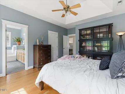 $785,000 | 913 Edgewater Circle, Chapel Hill, NC 27516