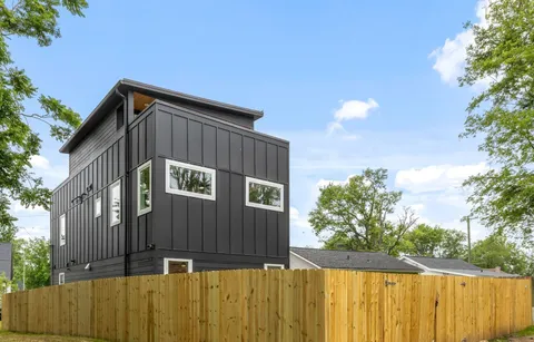 $660,000 | 1618 11th Avenue North, Nashville, TN 37208