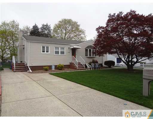 1355 Huron Road North Brunswick, NJ 08902 - Photo 2 of 10 Gallery Image 2