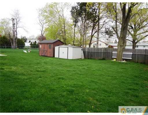 1355 Huron Road North Brunswick, NJ 08902 - Photo 10 of 10 Gallery Image 10