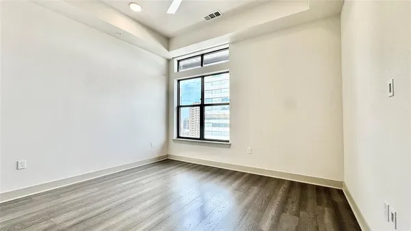 $5,108 | 3330 Oak Grove Avenue, Unit 1303, Dallas, TX 75204