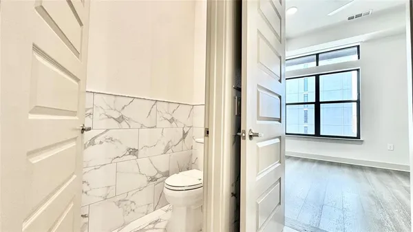 $5,108 | 3330 Oak Grove Avenue, Unit 1303, Dallas, TX 75204