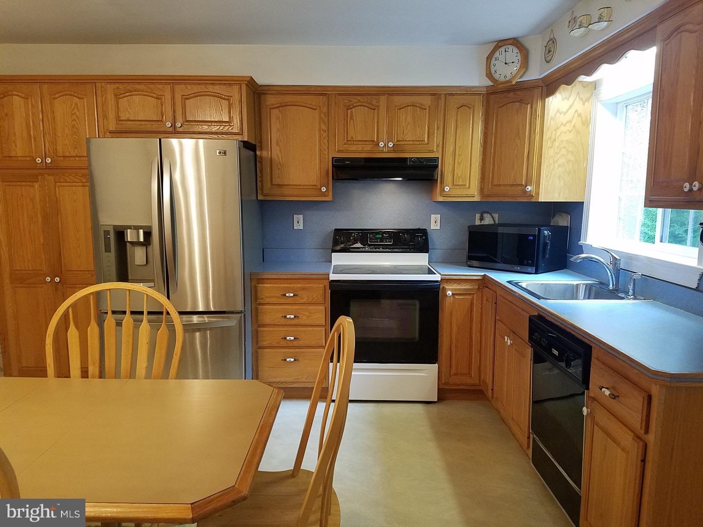 2405 Ball Road Willow Grove, PA 19090 - Photo 8 of 18 Kitchen