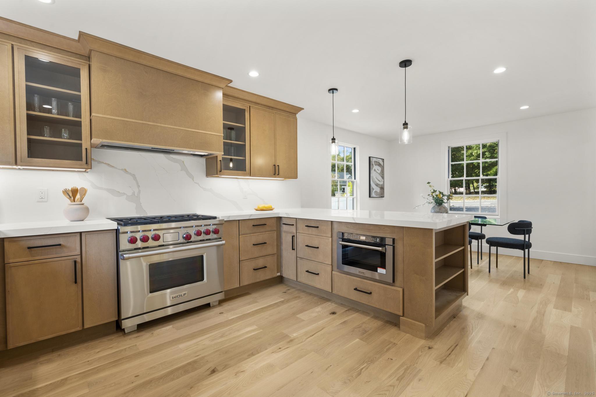 18 Sound Beach Avenue Greenwich, CT 06870 - Photo 6 of 36