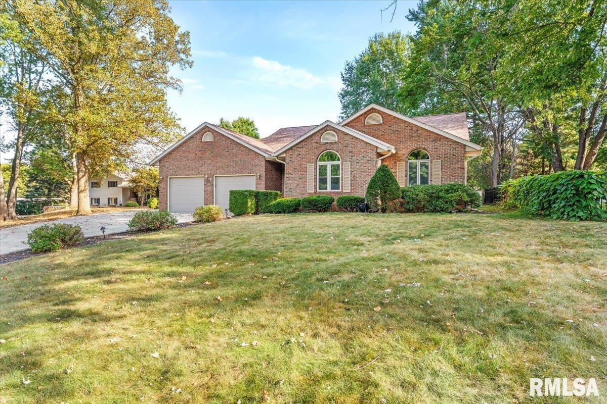 12 Cheyenne Drive Springfield, IL 62711 - Photo 3 of 42