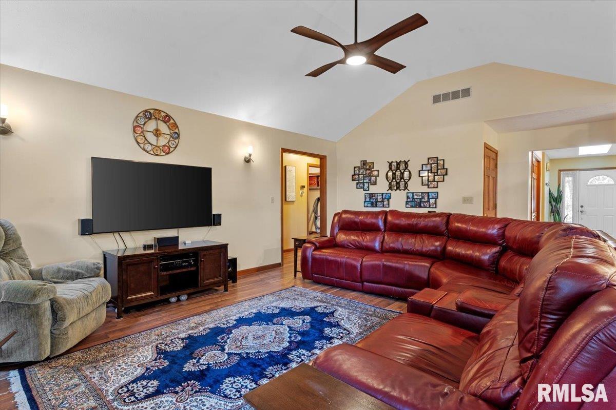 12 Cheyenne Drive Springfield, IL 62711 - Photo 7 of 42