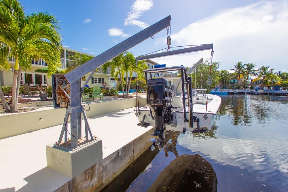 44 Andros Road Key Largo, FL 33037 - Photo 17 of 41 Davits