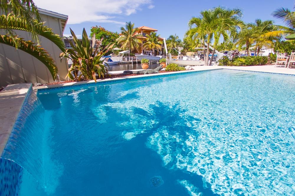 44 Andros Road Key Largo, FL 33037 - Photo 18 of 41 Pool Waterfall