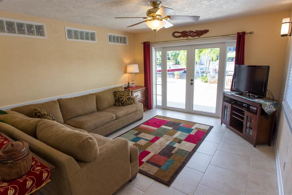 44 Andros Road Key Largo, FL 33037 - Photo 31 of 41 First Floor Family/ Game Room