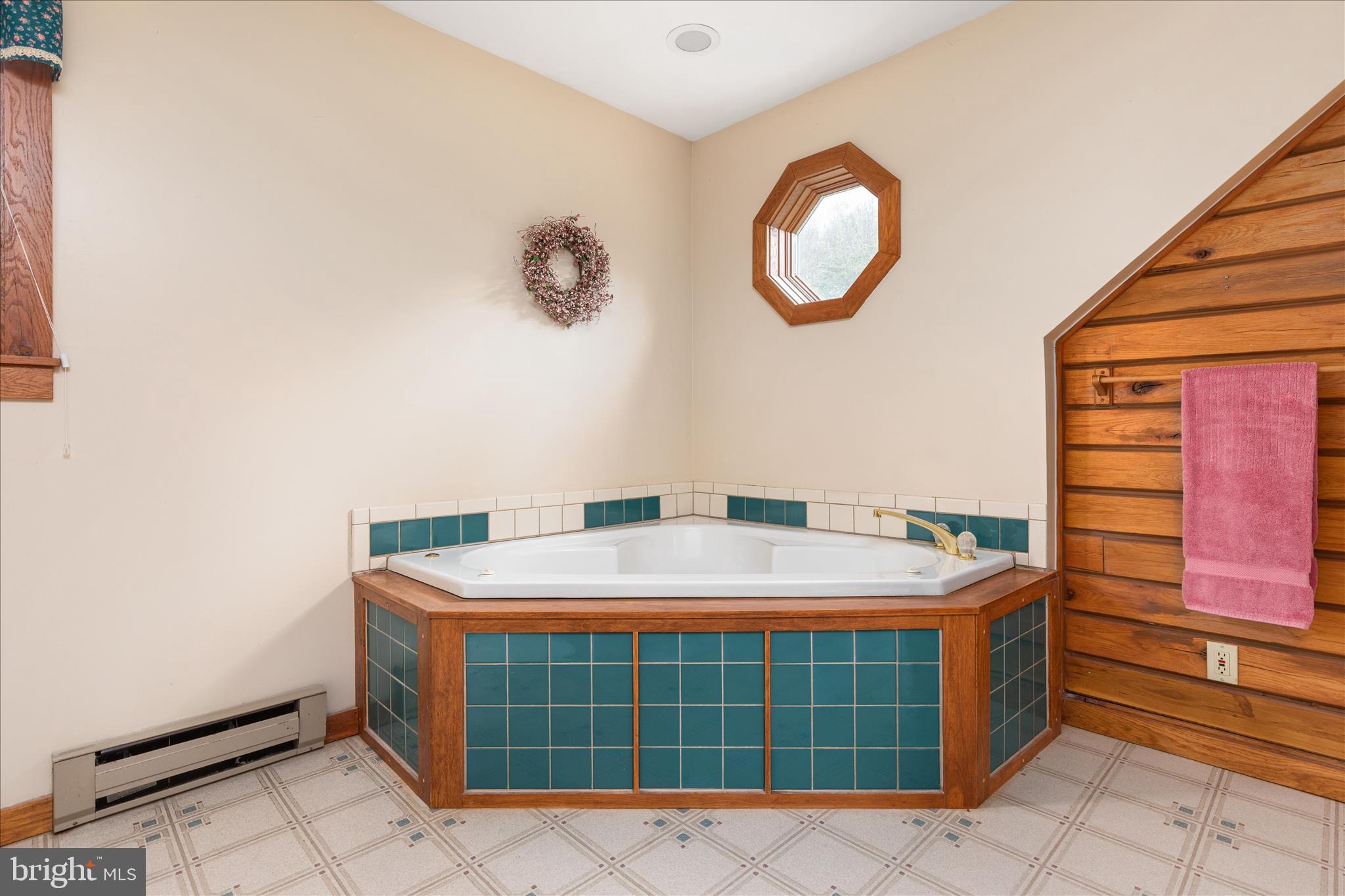 272 Buster Brown Drive Rio, WV 26755 - Photo 41 of 113 Master Bathroom