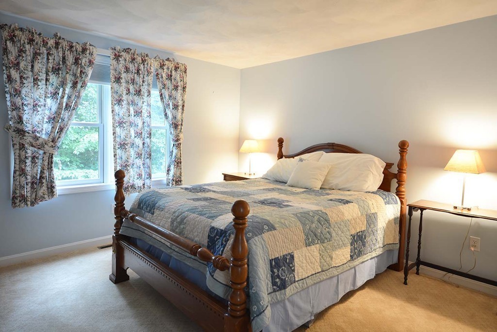 12 Ohio Road Tyngsborough, MA 01879 - Photo 20 of 29 Gallery Image 20