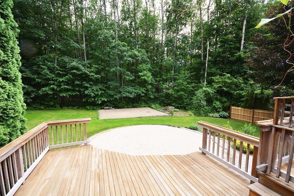 12 Ohio Road Tyngsborough, MA 01879 - Photo 25 of 29 Gallery Image 25