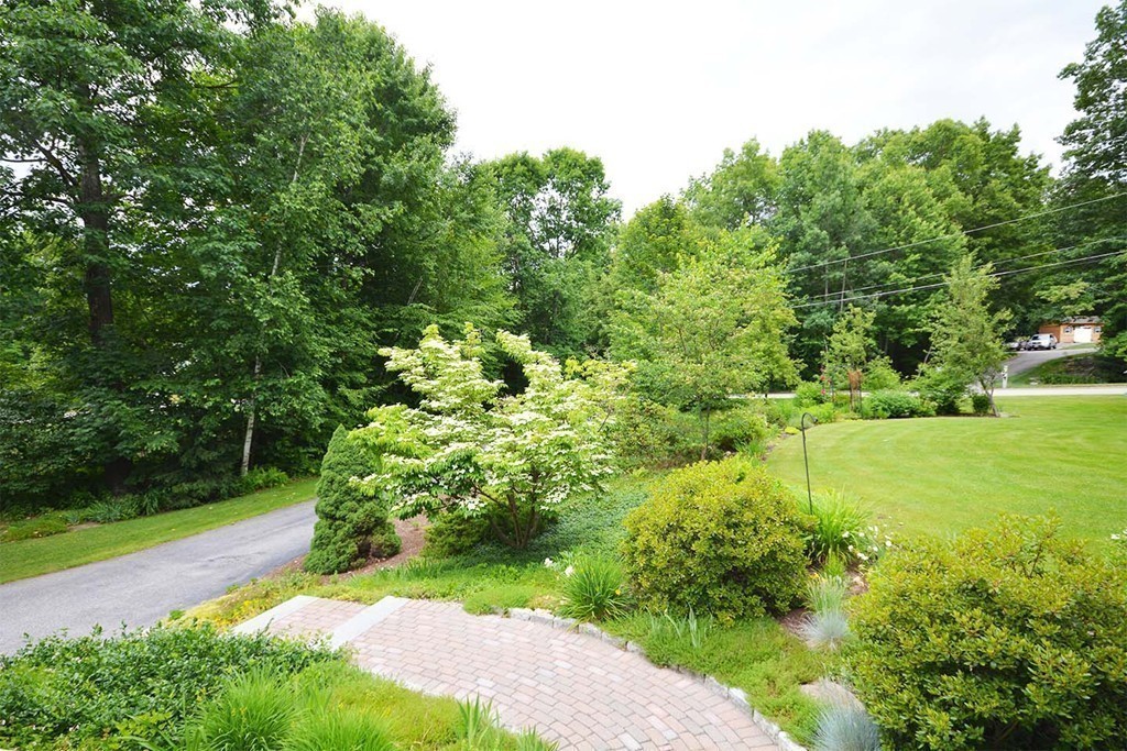 12 Ohio Road Tyngsborough, MA 01879 - Photo 28 of 29 Gallery Image 28