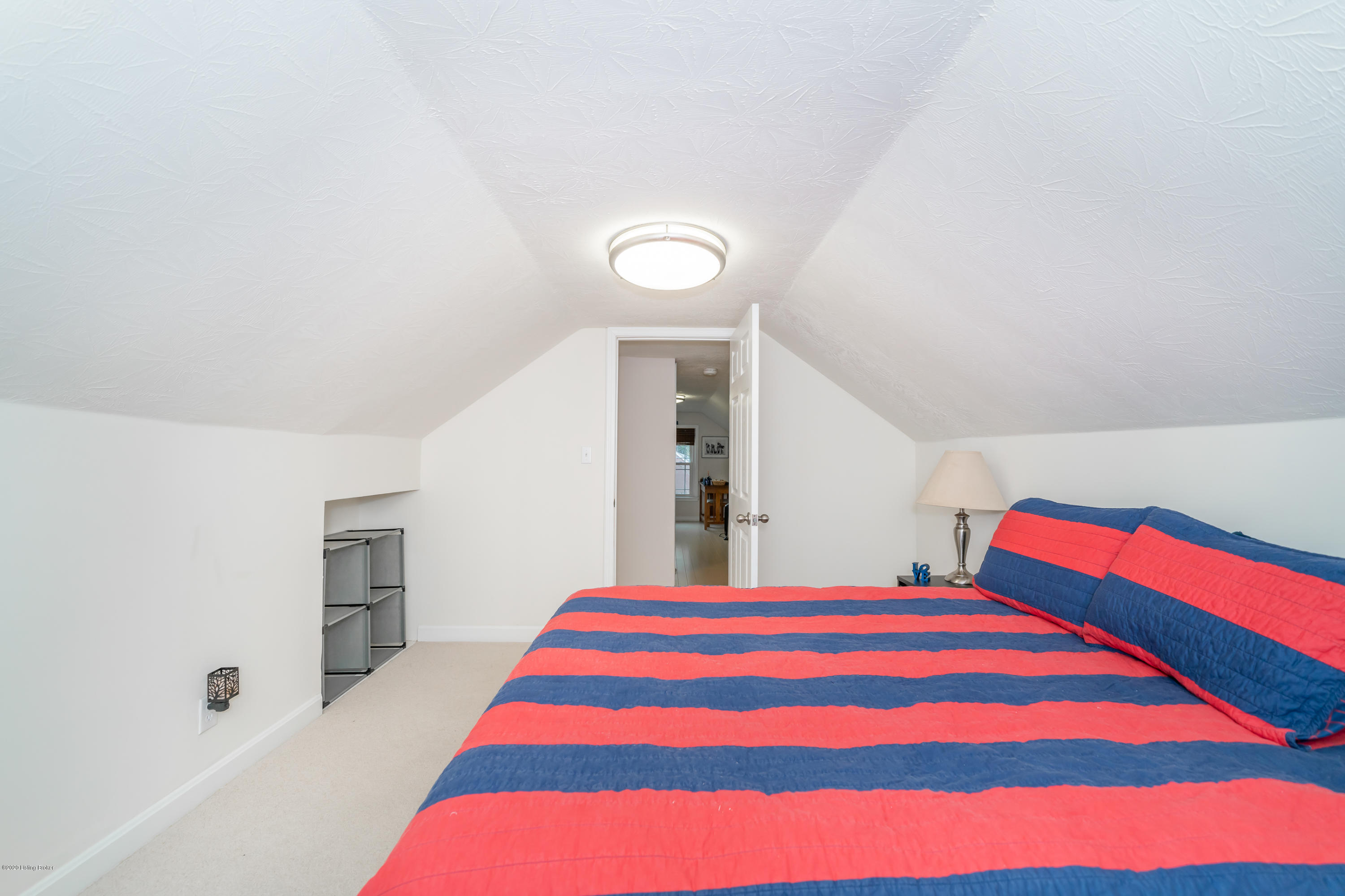 8808 Perry Road Louisville, KY 40222 - Photo 46 of 57 2nd Floor Bedroom
