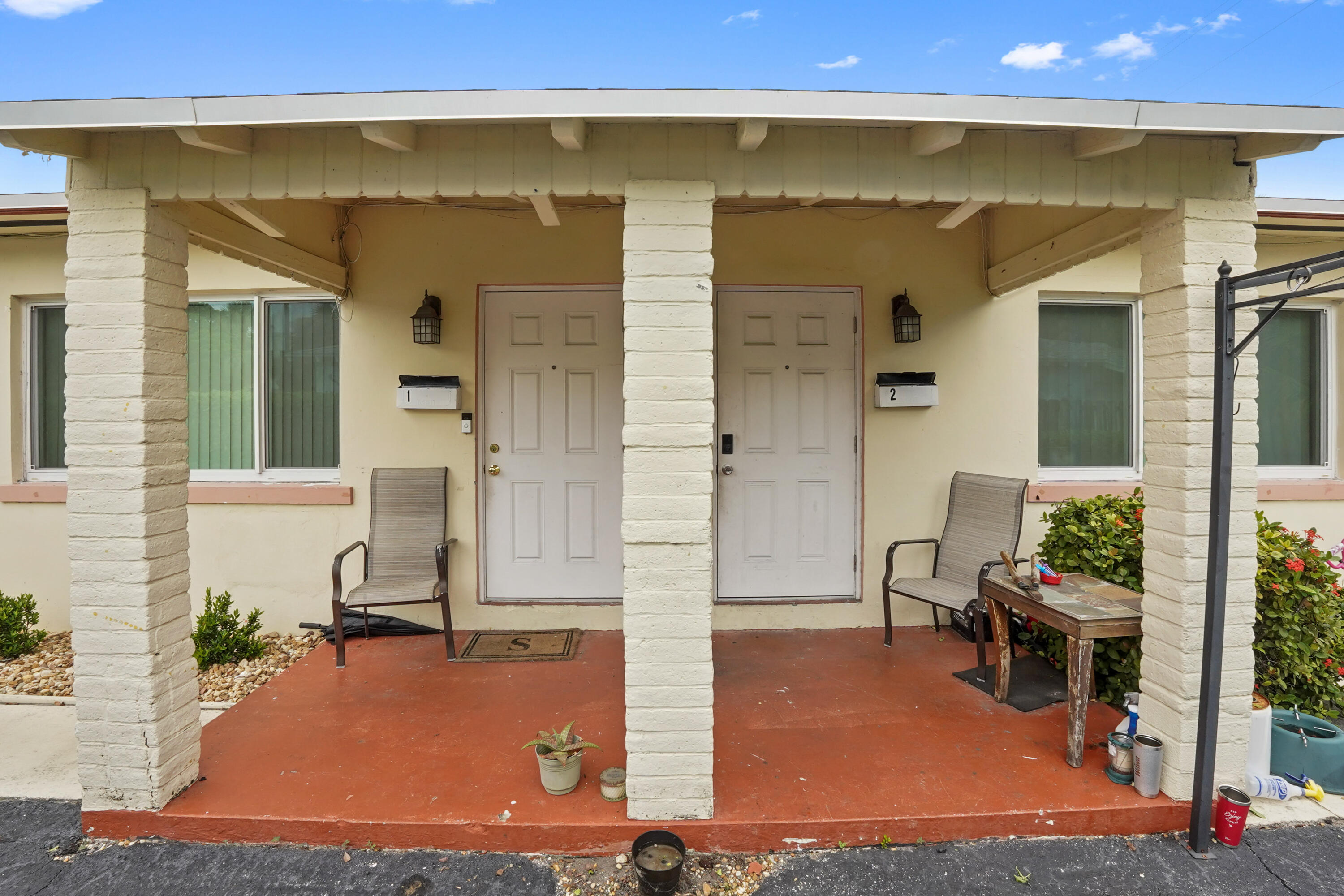 186 East 27th Street, Unit 1 Riviera Beach, FL 33404 - Photo 3 of 21 04 front 04