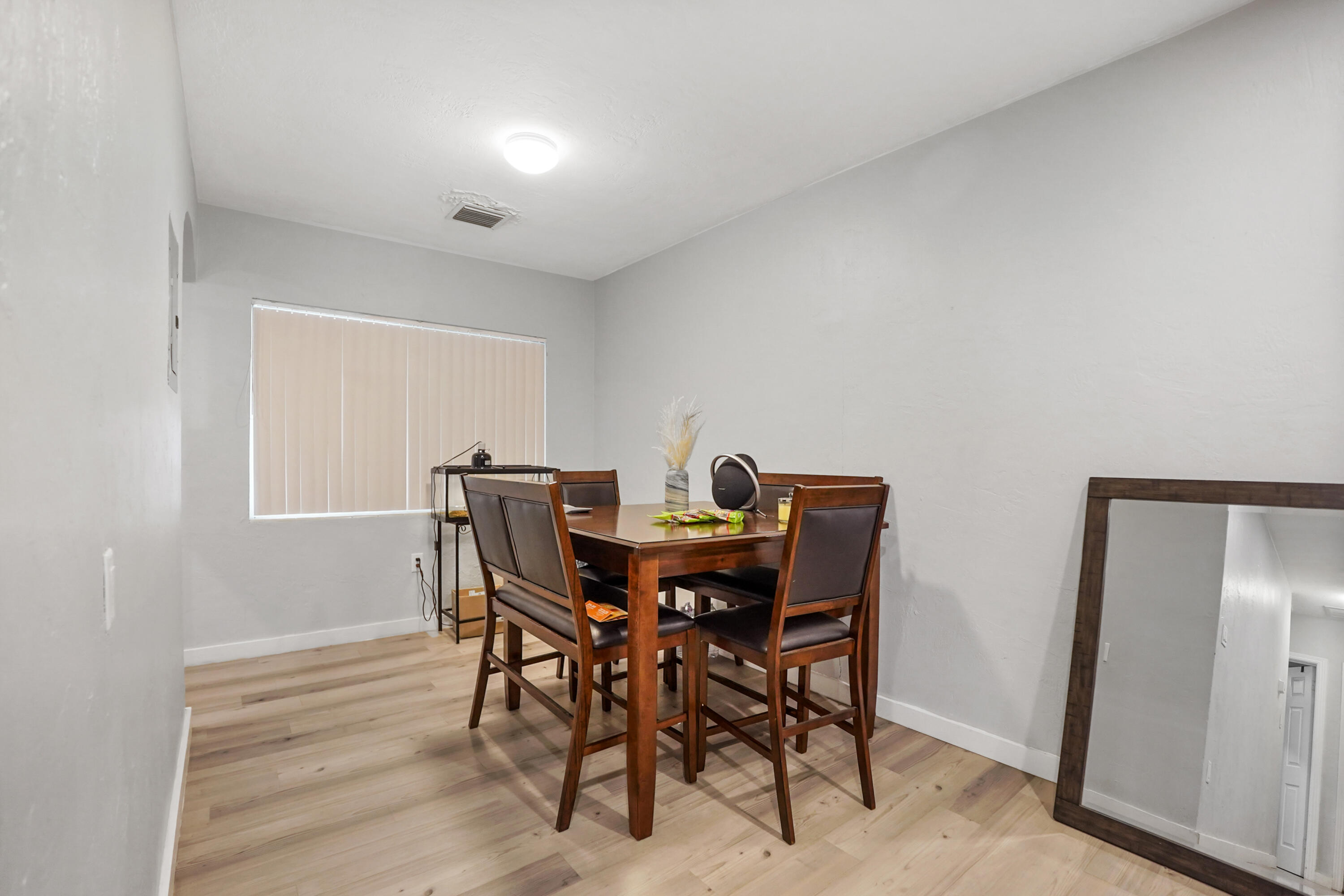 186 East 27th Street, Unit 1 Riviera Beach, FL 33404 - Photo 10 of 21 11 Diningroom 01