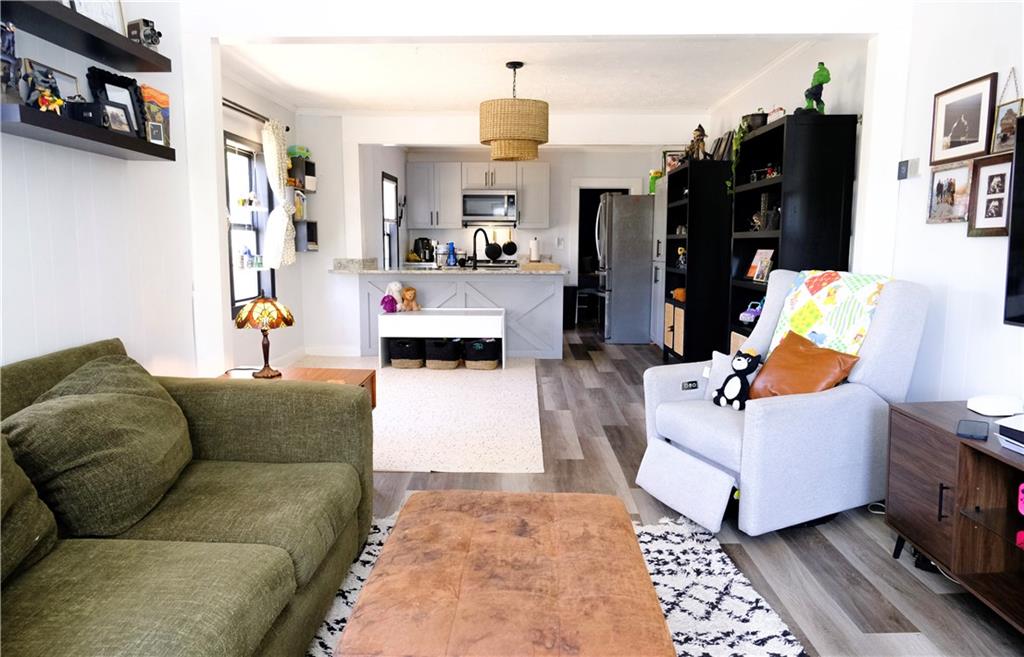 403 Superba Avenue Northeast Rome, GA 30161 - Photo 3 of 22