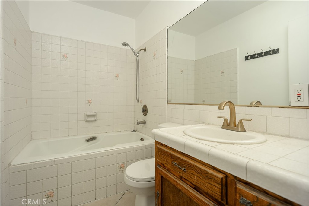 1441 Jenner Street Lancaster, CA 93534 - Photo 10 of 27