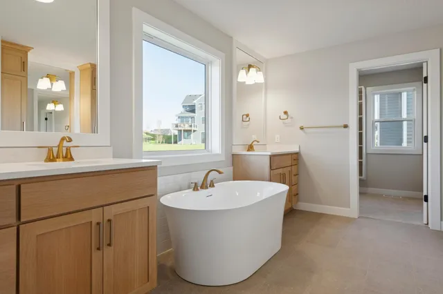 $974,950 | 5512 Scenic Loop Run, Victoria, MN 55318